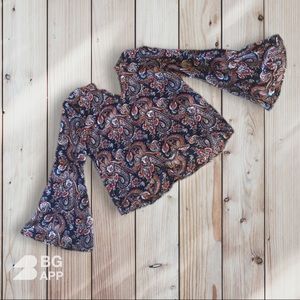 Chic Happens Size Large Boho Top